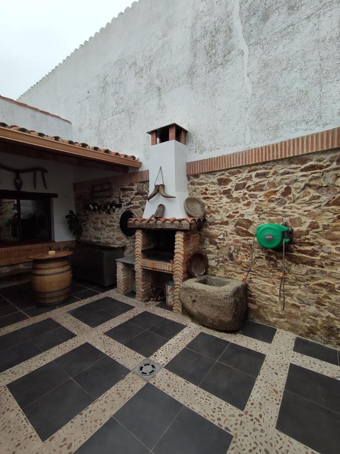 Casa Rural La Carriona Segura de León المظهر الخارجي الصورة
