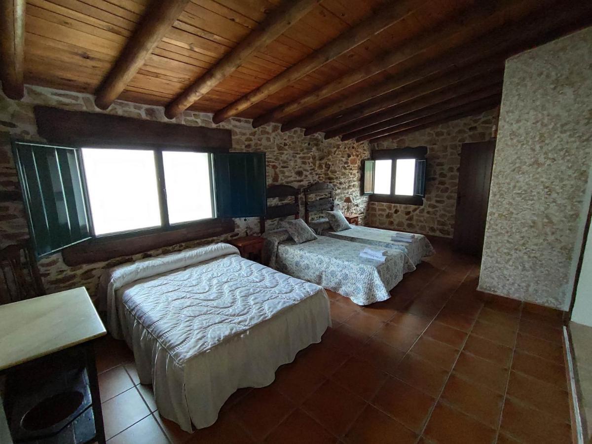 Casa Rural La Carriona Segura de León المظهر الخارجي الصورة