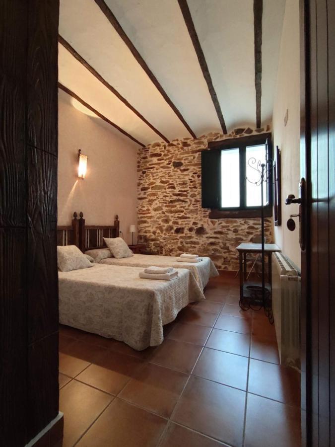 Casa Rural La Carriona Segura de León المظهر الخارجي الصورة